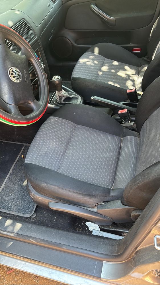 vw golf 4 1.4 2002 година 75 hp