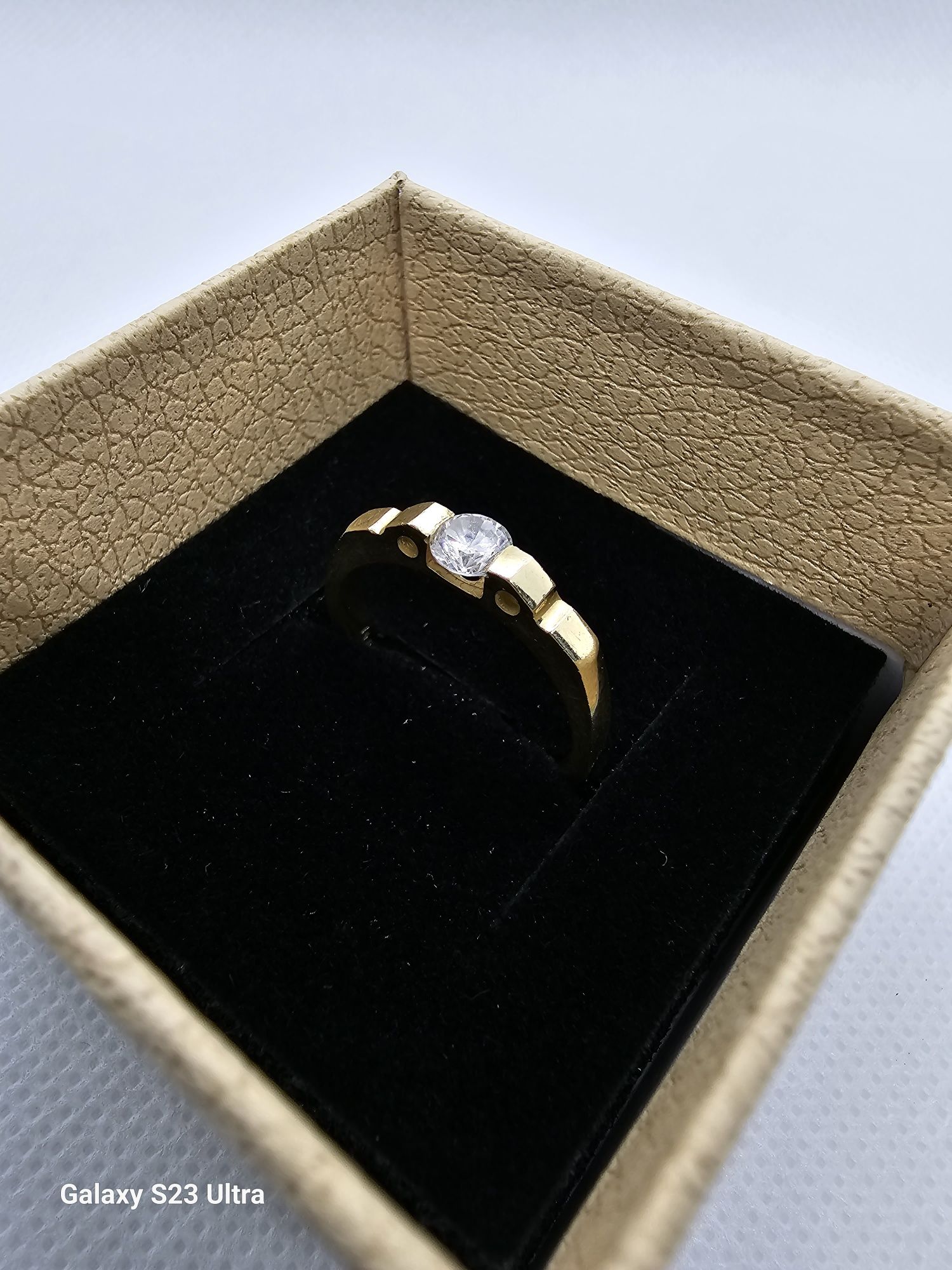 Златен пръстен 14к