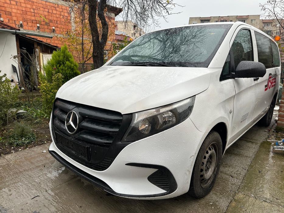 Vand vito-136000km an 2017, model lung