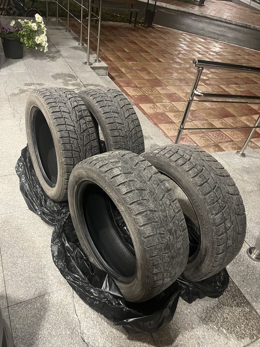 Продам зимние шины