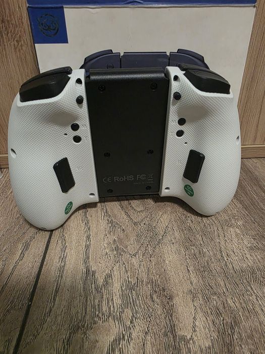 Контролер NYXI Athena Joy-pad