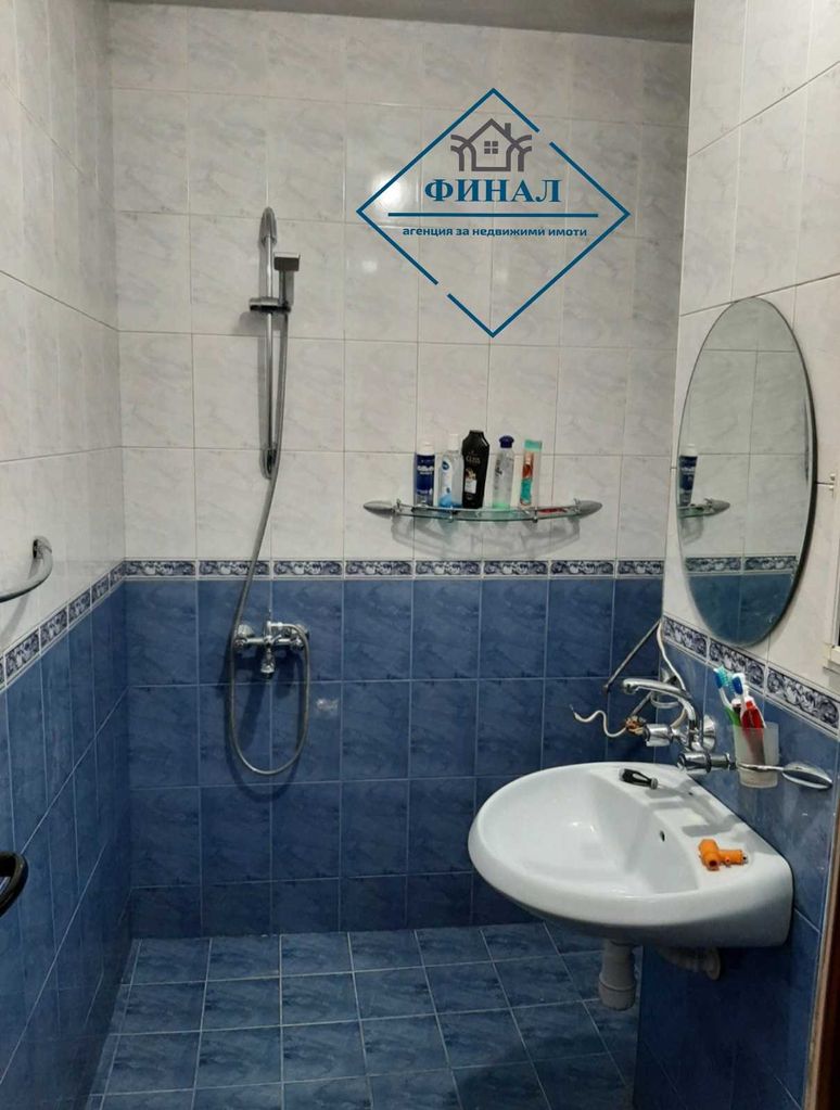 Продава се Тристаен апартамент в Шумен, Болницата - 90 кв.м за 879 €/кв.м - Снимка #4