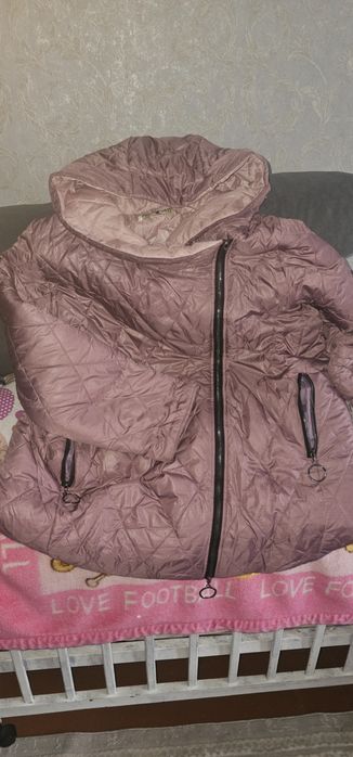 Большемерный куртка  5000тг