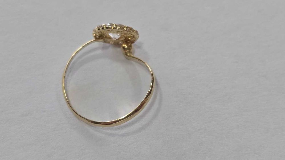 Златен детски пръстен с проба 585 (14 карата)