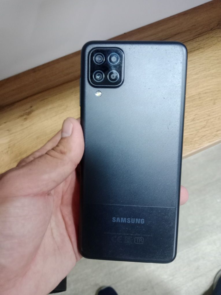 Samsung a12 ideal