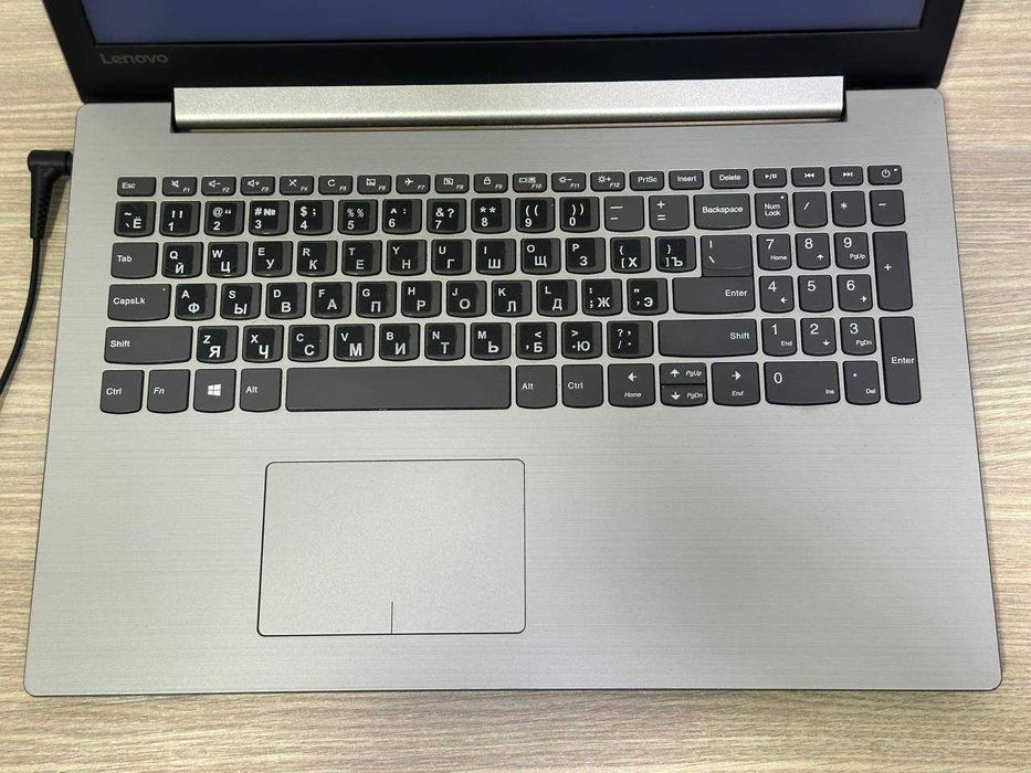 IdeaPad 300/ Core i5 7gen/ DDR4 12gb/ SSD 256/