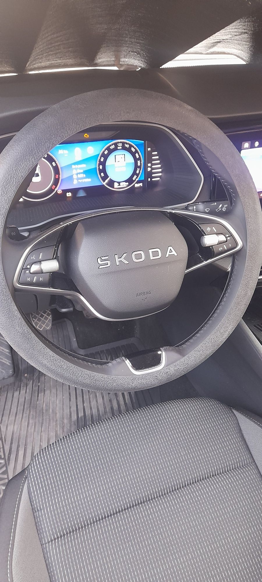 Vând  Skoda octavia  4 2025