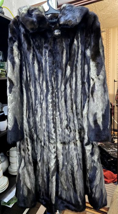 Норковая красивая шубка.