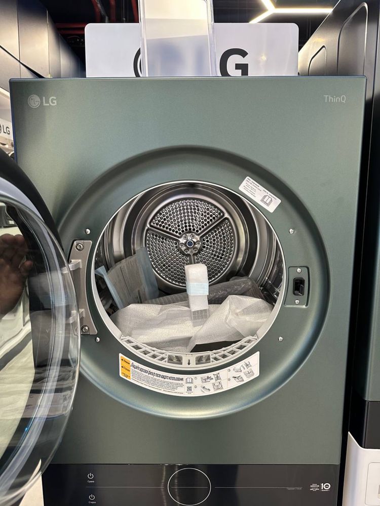 Стиральная машина + Сушка LG WashTower, AI DD™ 18/16 кг