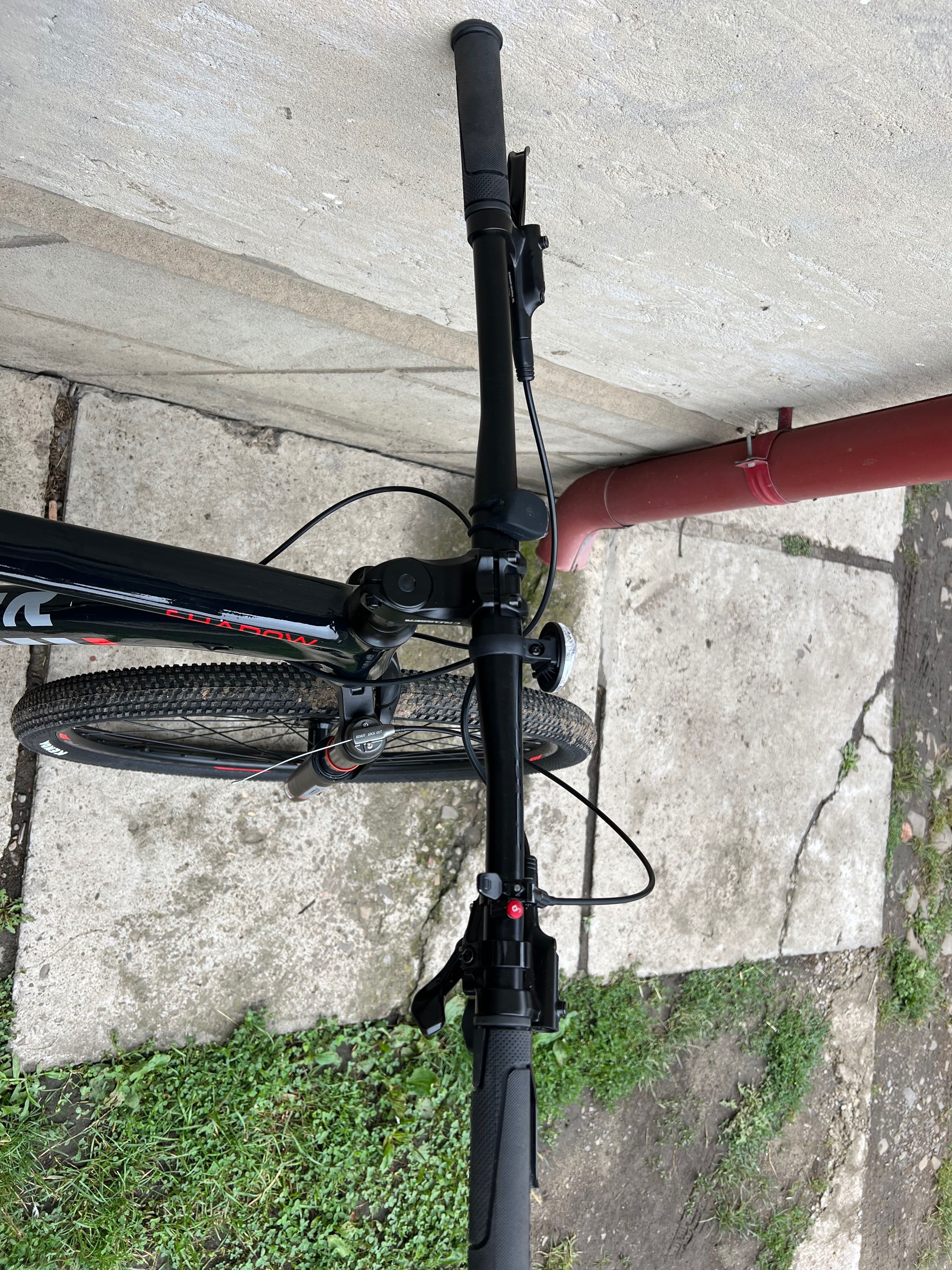 Bicicleta 19/29 este ca nouă