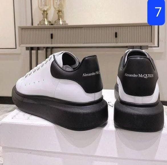 Adidași damă Alexander Mcqueen