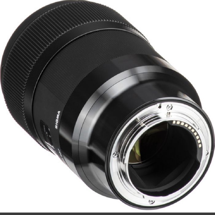 Объектив Sigma 35mm f/1.4 DG HSM Art для Sony E