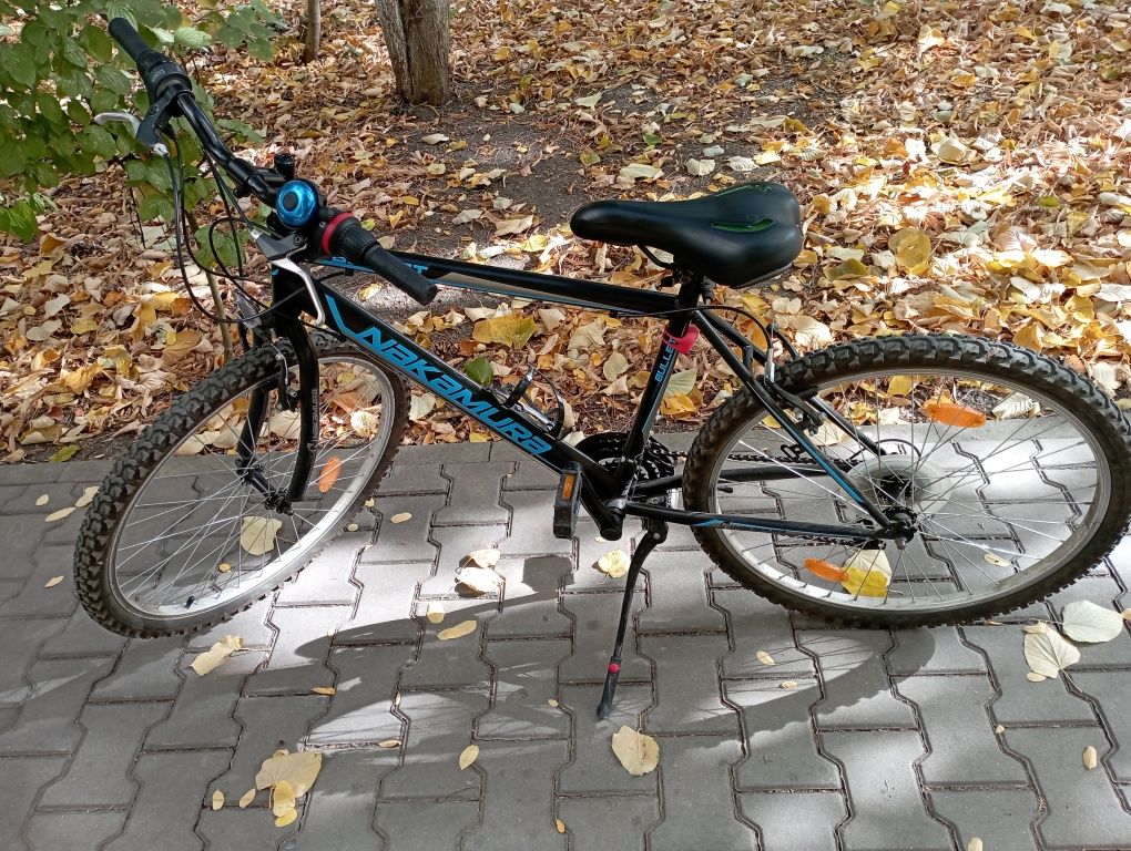 Bicicleta cu roti pe 26