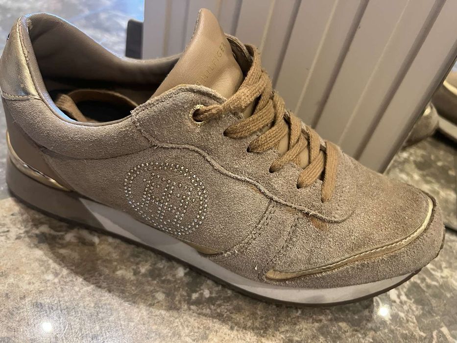 Спортни обувки Tommy Hilfiger