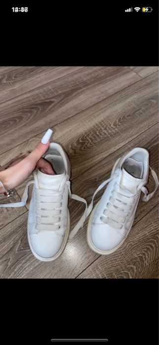 Adidasi Alexander McQueen