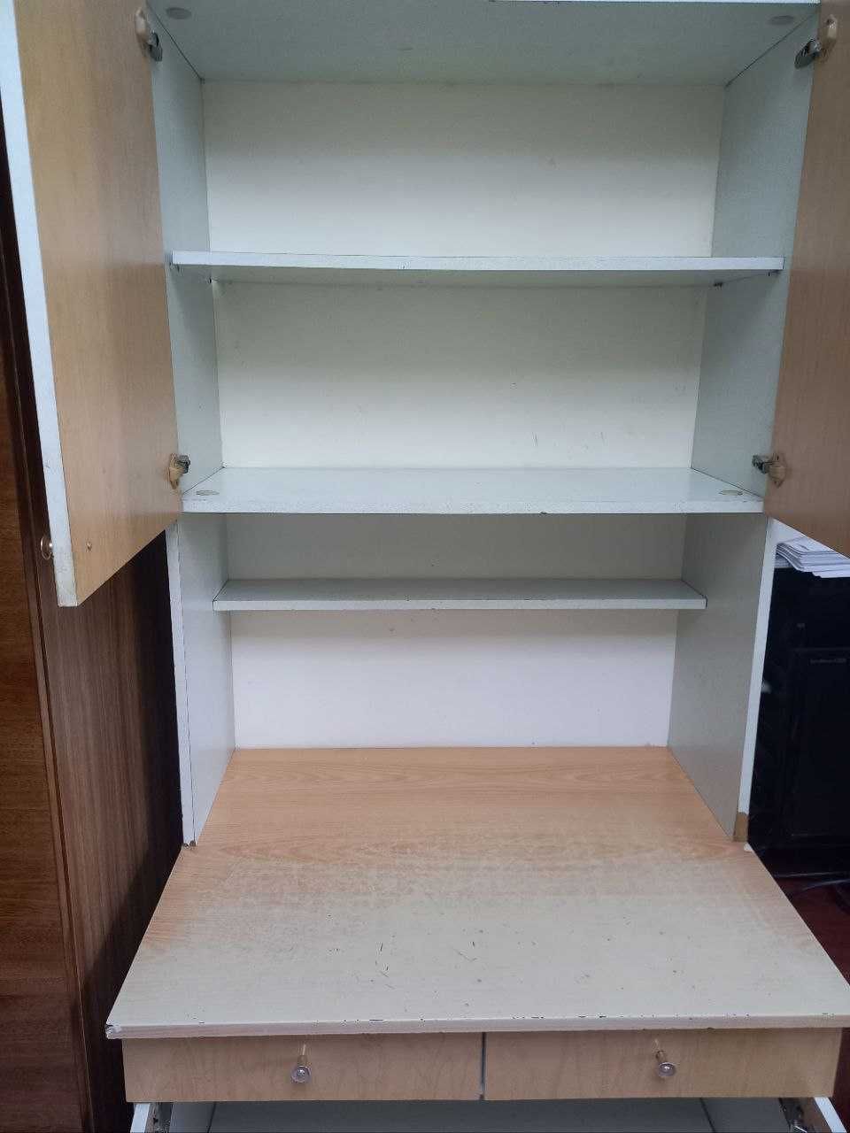 Продам кухонный шкаф б/у