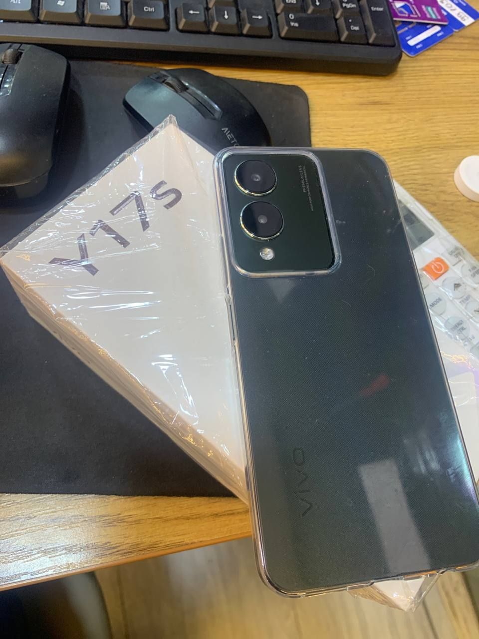 Vivo Y17s yangi ideal