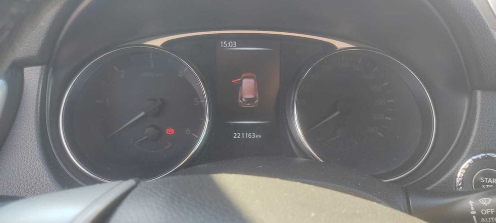 Vând Nissan X-Trail 1.6 dCi Tekna Start/Stop – 130 CP, 2015