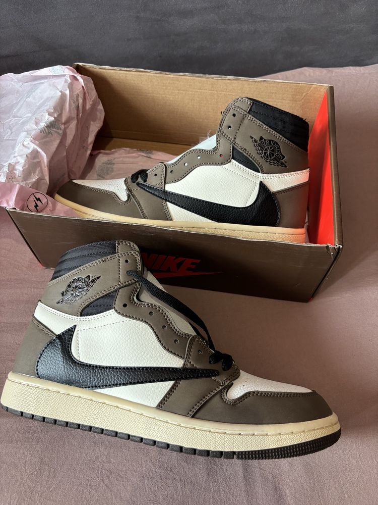 Nike Air Jordan 1 Travis Scott