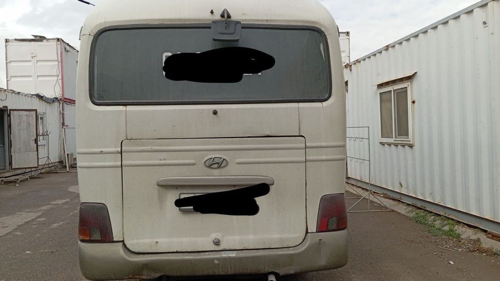 Hyundai kaunti srochno sotiladi