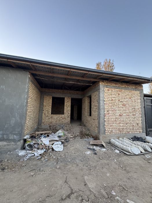 Срочно котедж 0.8 соток коробка