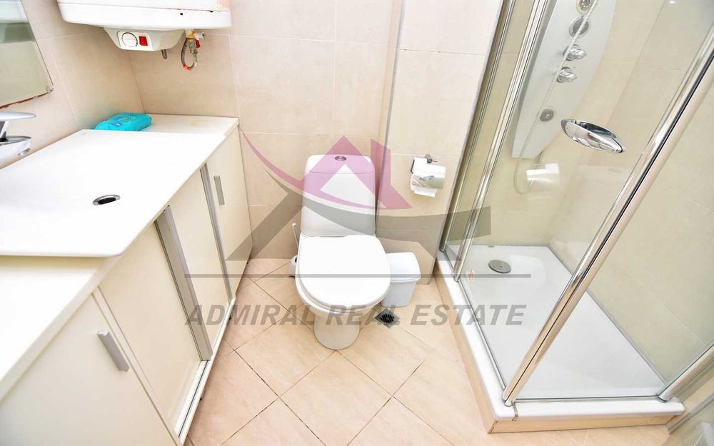 Продава се Четиристаен апартамент в Варна, Бриз - 182 кв.м за 2106 €/кв.м - Снимка #9