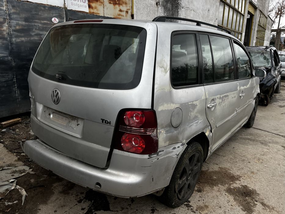 На части vw touran 2.0 TDI 140