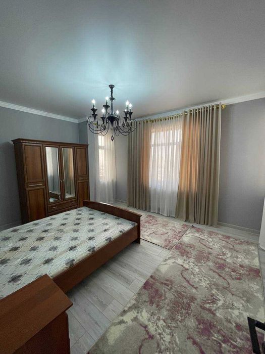 №4506 Продается квартира с ремонтом 2х ком 76кв