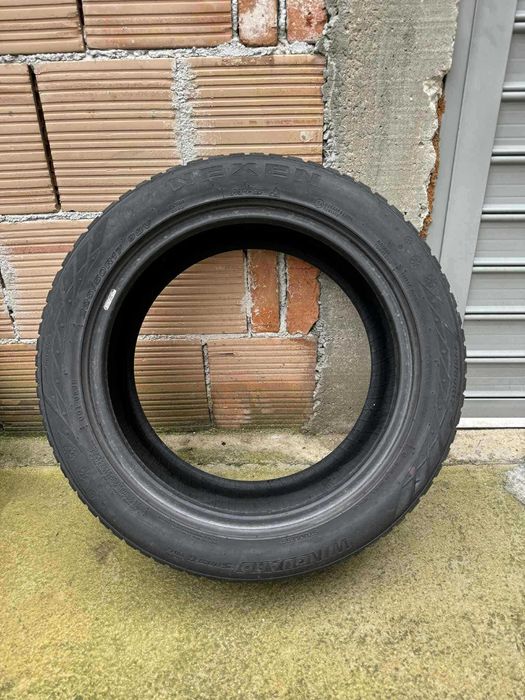 Продавам зимни гуми 225/50 R17 98V