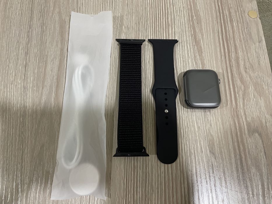 Продаю смарт часы Apple Watch 7 Series