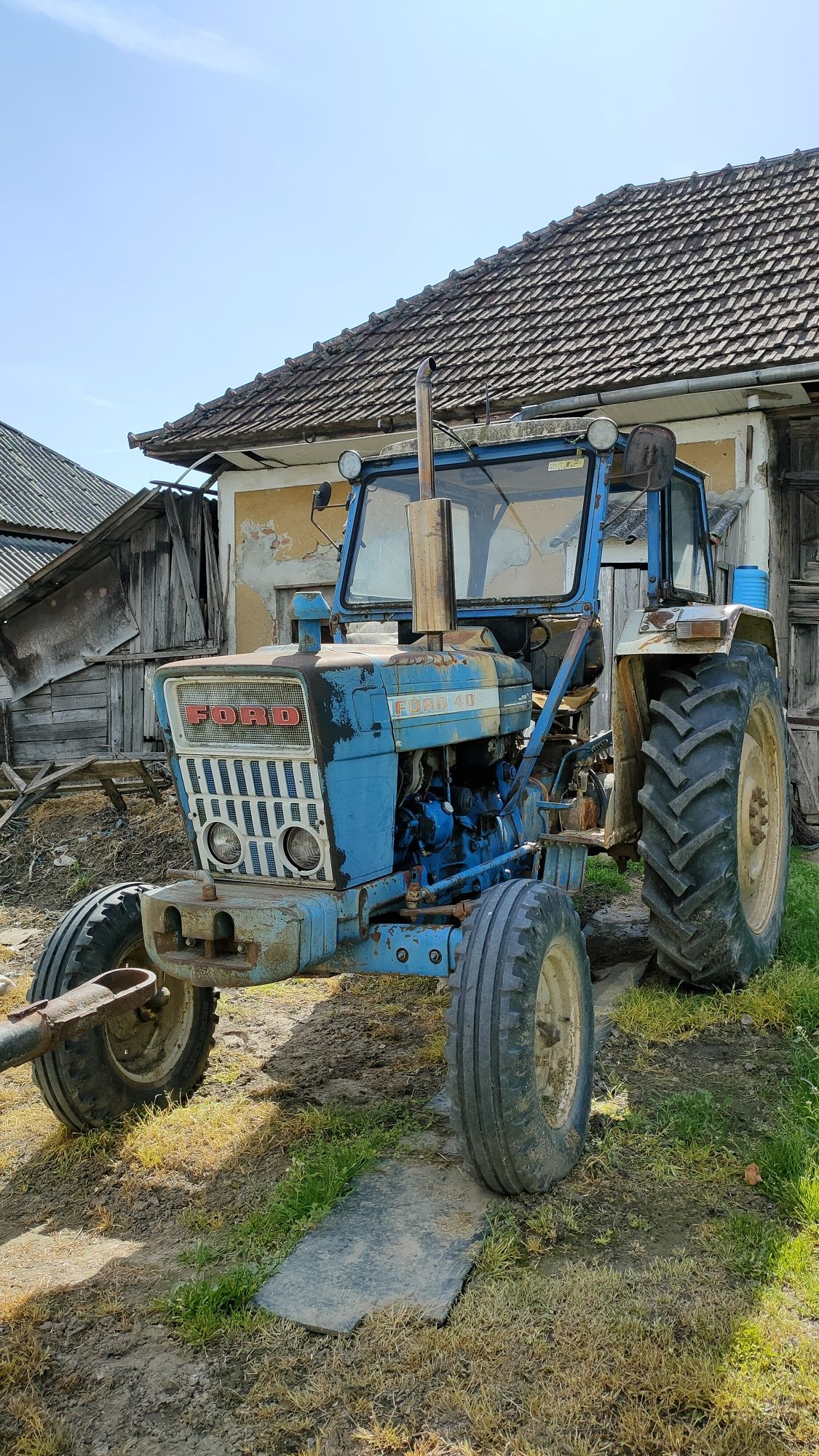 Tractor Ford 4000-8