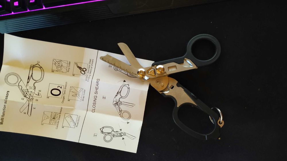 Ножницы спасателя. Ножницы-мультитул