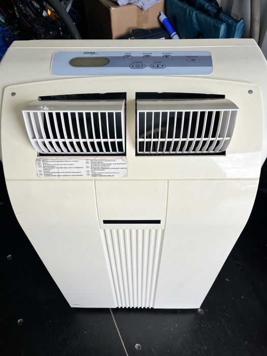 Aer conditionat portabil cu dezumidificator, 12.000 BTU.