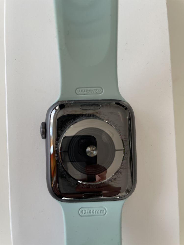 Iwatch series 4, GPS, impecabil, 5 curele