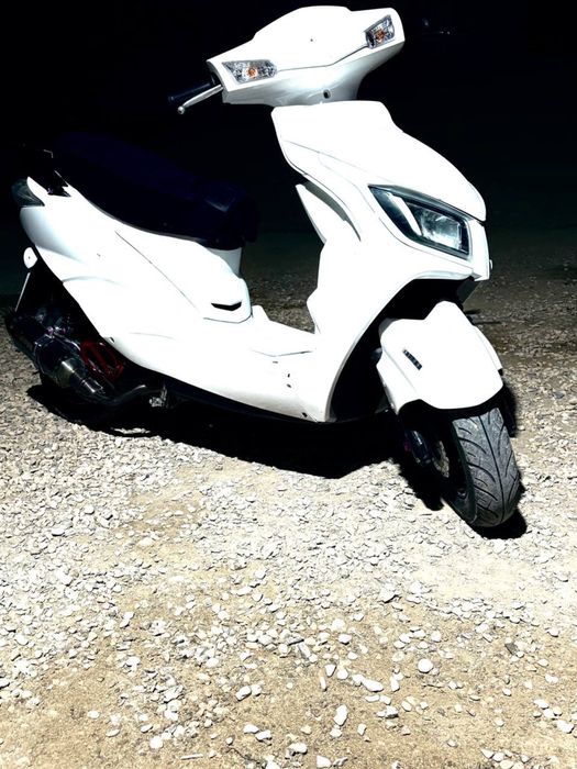 м8 мопед сатылады обмен жоқ тіке соғың срочно сатылады