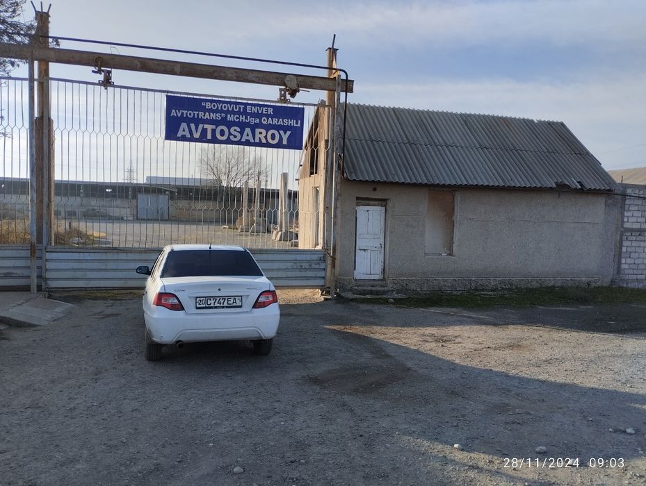 База Саноат зонасида жойлашган  Разьезда