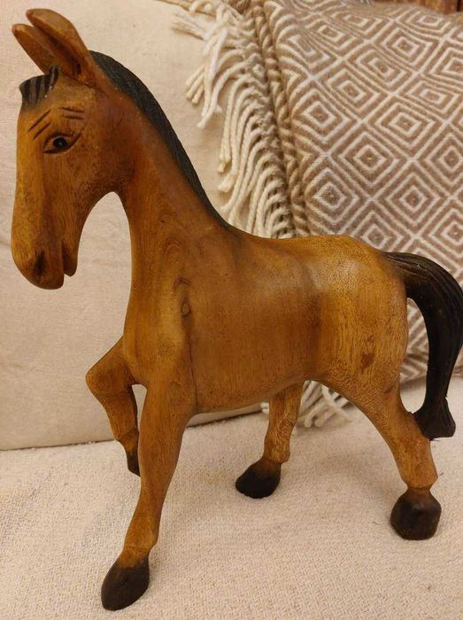 Cruciulita argint Ierusalim/cal sculptat/tablouri cupru/Vostell/lampi