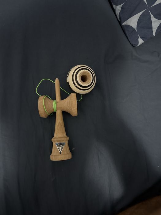 Kendama krom strongo