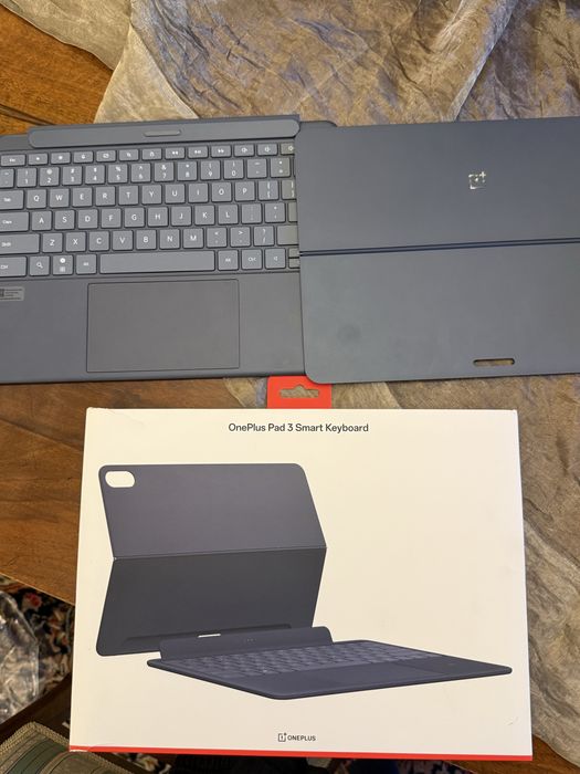 Husa cu keyboard oneplus pentru PAD 3