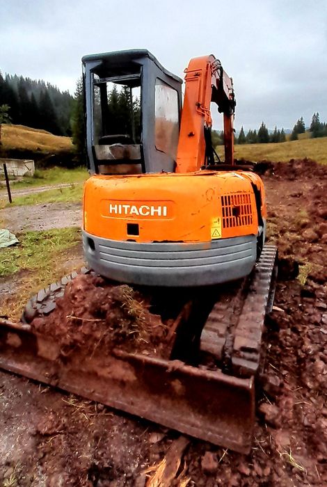 Urgent!Miniexcavator Hitachi EX55