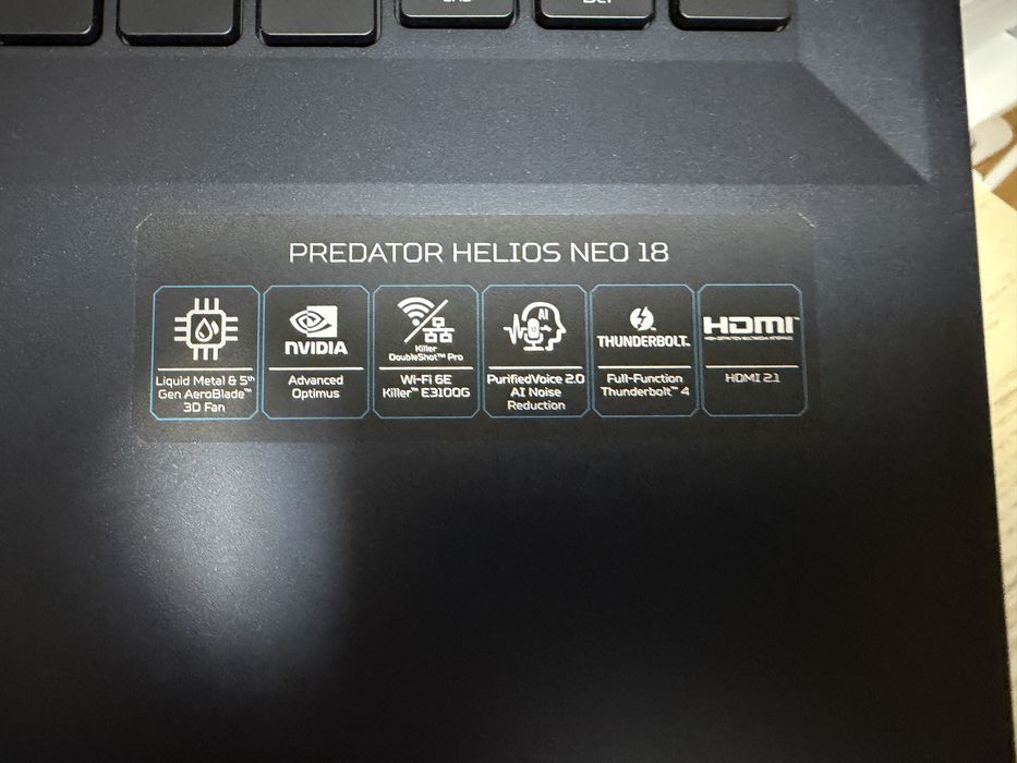 Лаптоп ACER Predator Helios Neo 18 I7-14650HX, 32\1000GB, RTX4060, 8GB