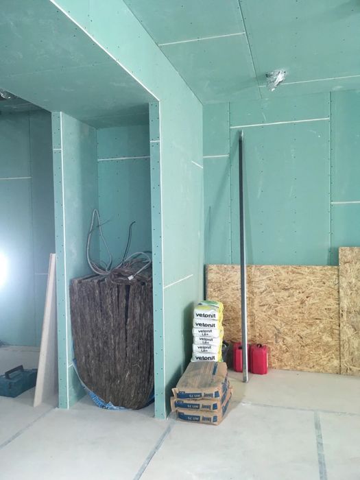 Мастер по гипсокартону, гипсокартонщик