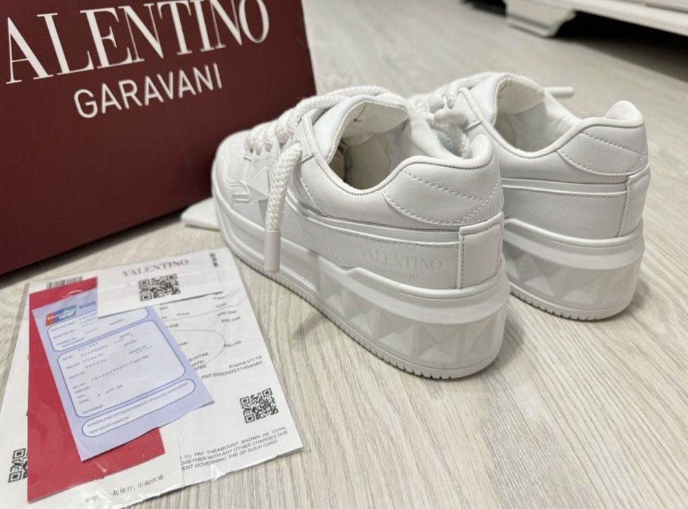 Adidași Valentino Garavani Premium Full White