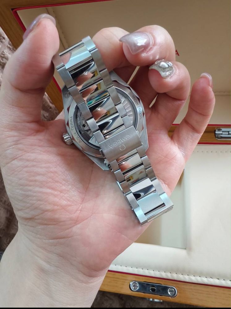 Omega Seamaster Chronometer