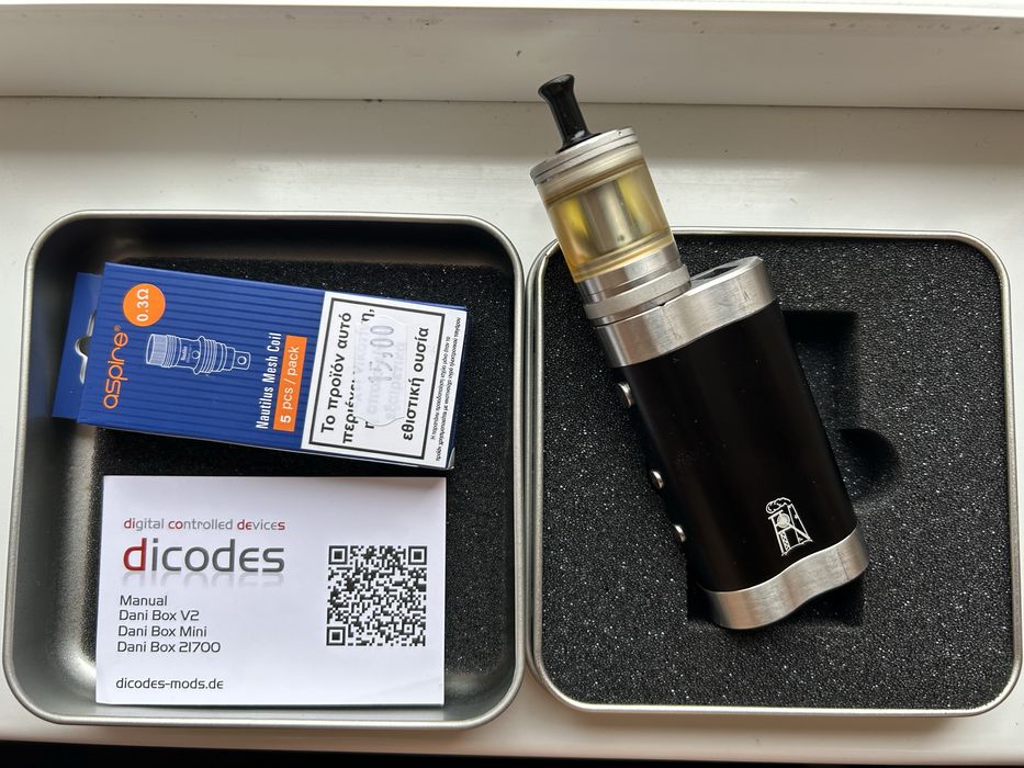 Dani Dicodes Mini cu Nautilus GT 24 mm