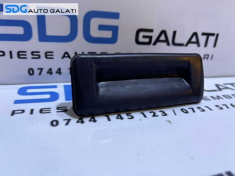 Maner Clapeta Actionare Deschidere Hayon Haion Capota Portbagaj Skoda Fabia 2 2011 - 2015 Cod 5E0827566 [D0200]