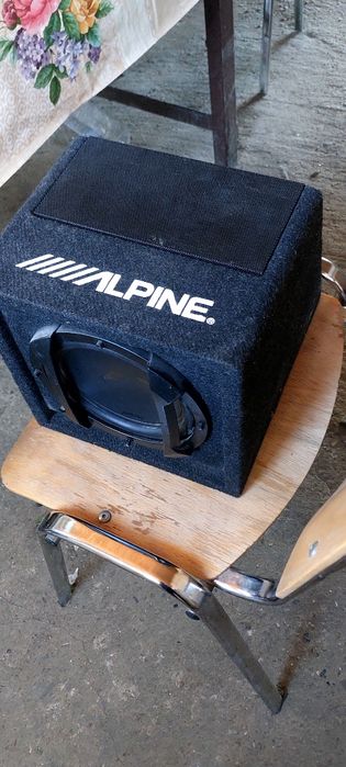 Vand subwoofer alpine de 300 w boxe mtx si difuzoare hertz de bass