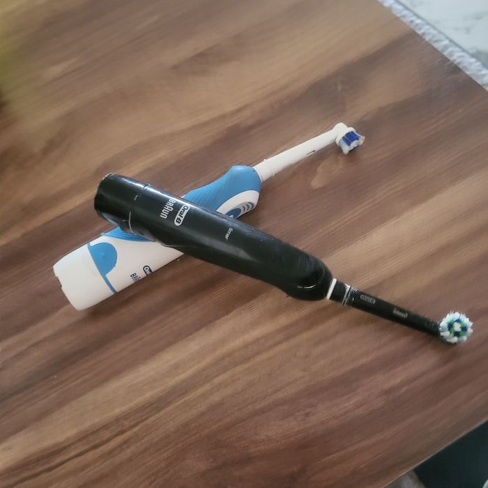 Oral B Brown електрически четки 2 бр