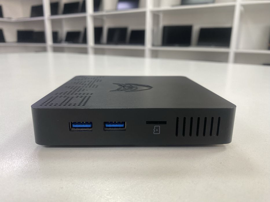 Мини ПК Неттоп BMAX - Intel Celeron N4000/8GB/HD Graphics/SSD128Gb