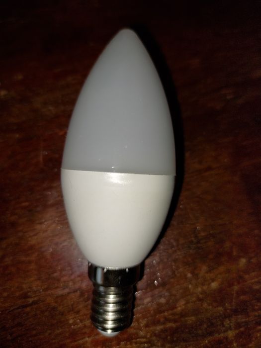 Светодиодная лампа и лампочка на 60, 95Вт